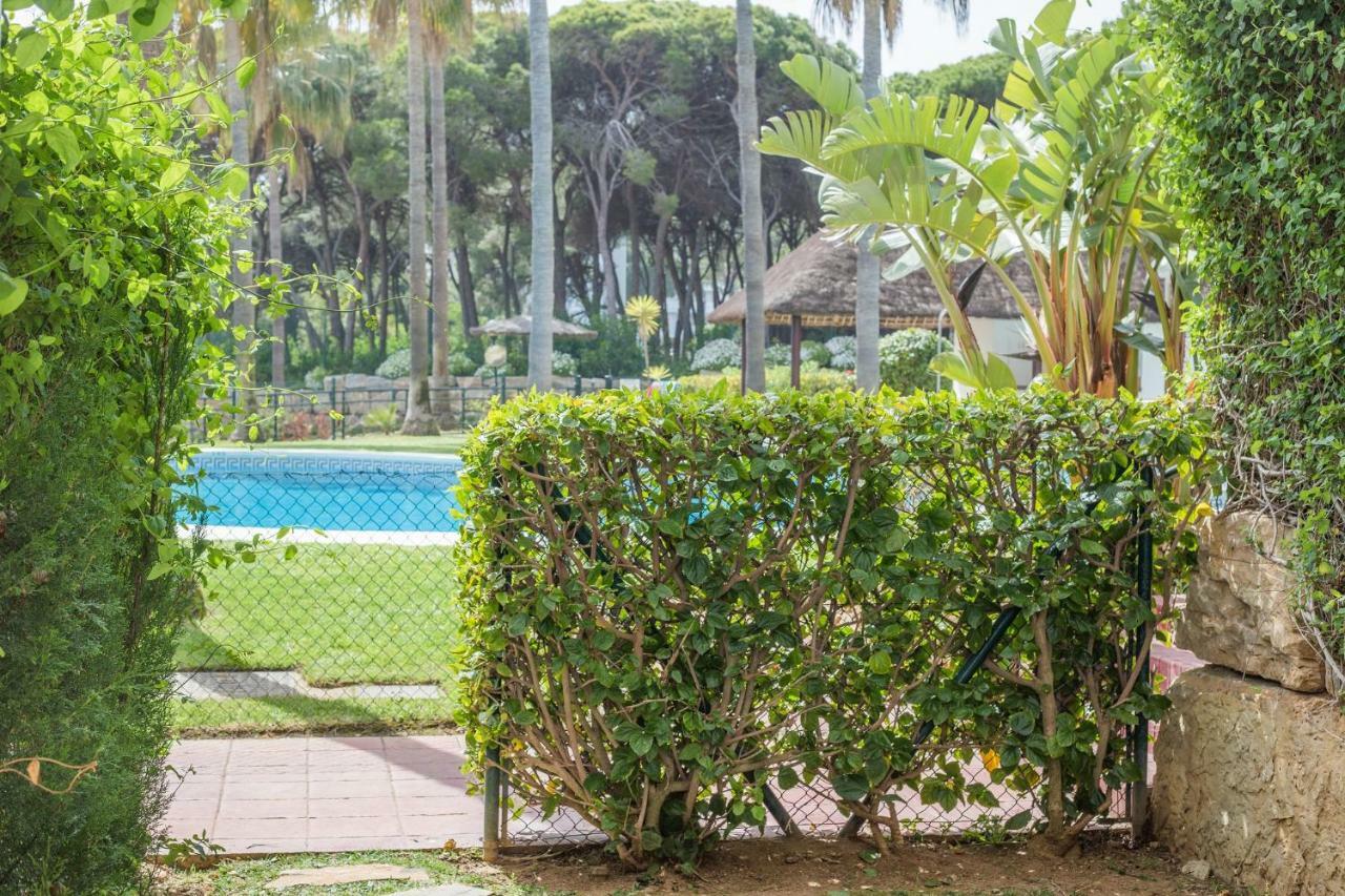 1Br Beachfront Complex - Mi Capricho Sitio de Calahonda 외부 사진